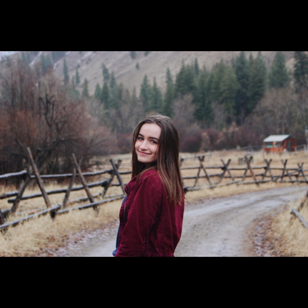 Meet your Posher, Hailey